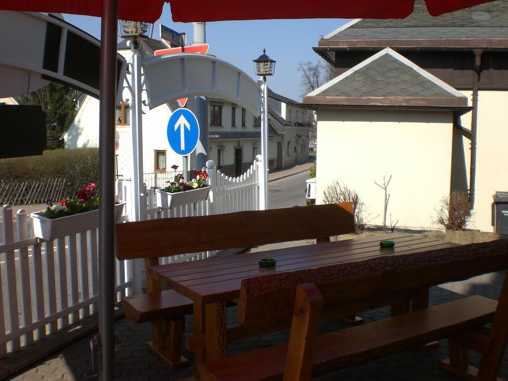 Pension Zur Wartburg Ольбернхау Экстерьер фото